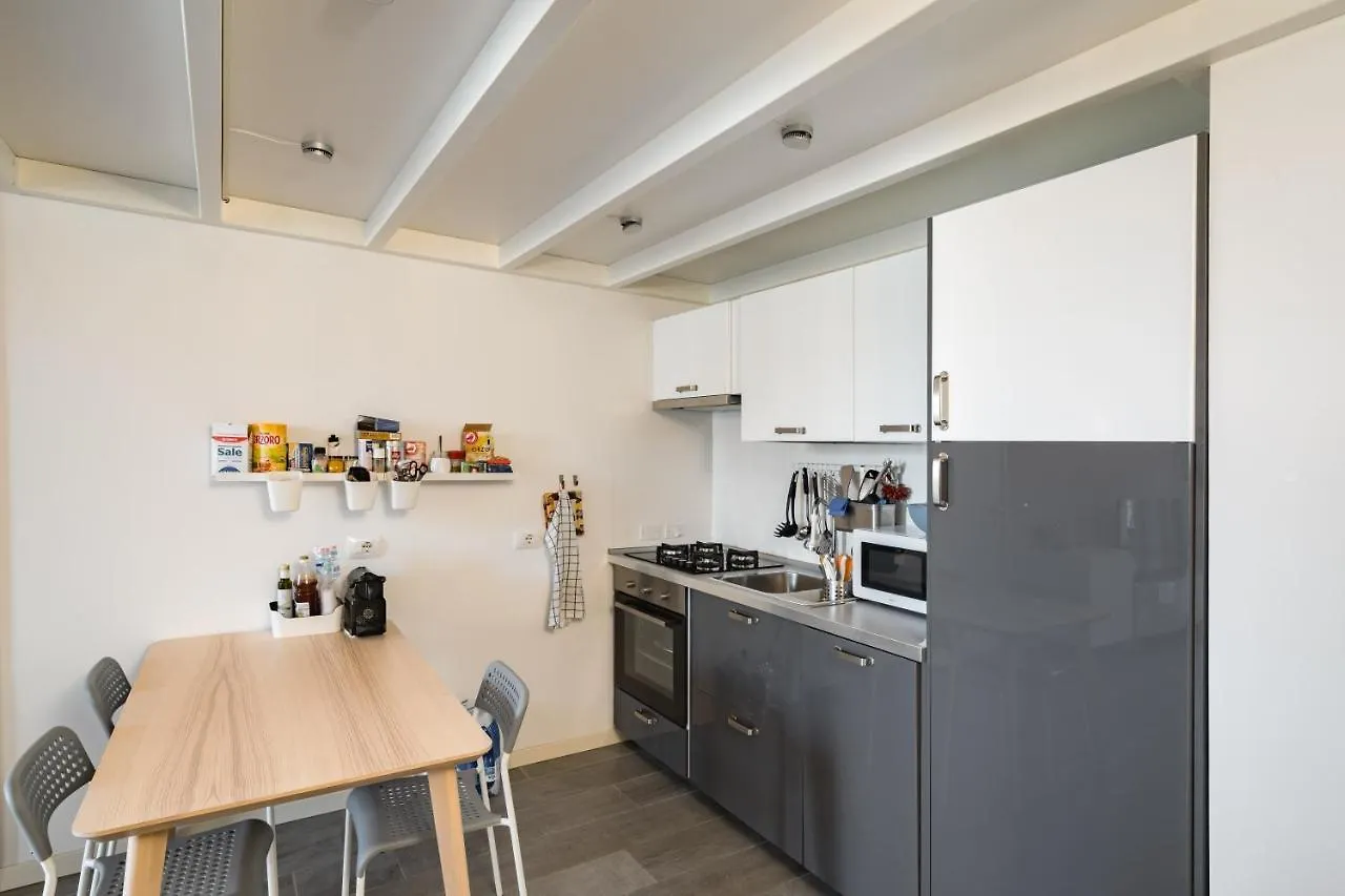 Apartment Ferienwohnung Pool - Relais Fasanella - By Host4U Toscolano-Maderno
