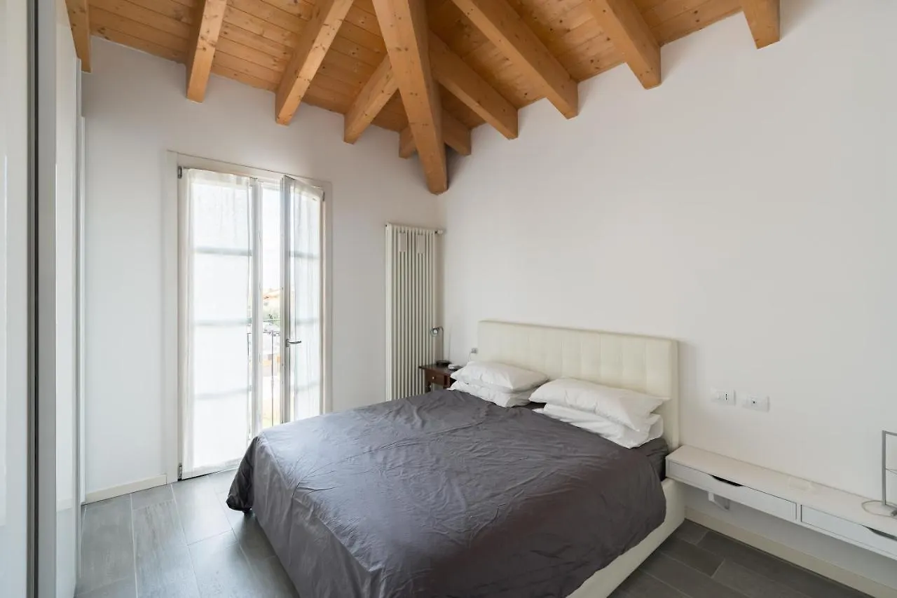Ferienwohnung Pool - Relais Fasanella - By Host4U Toscolano-Maderno
