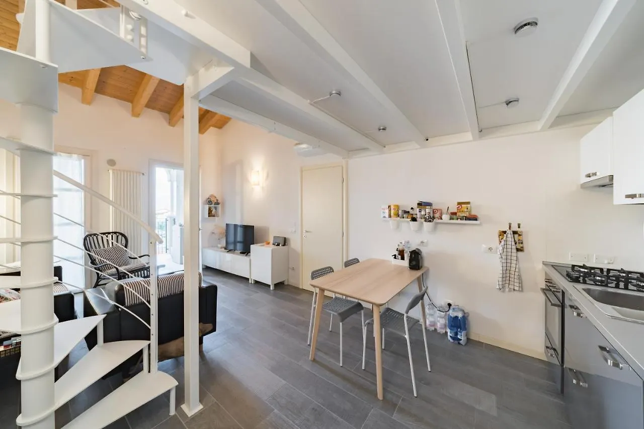 Ferienwohnung Pool - Relais Fasanella - By Host4U Toscolano-Maderno 0*,