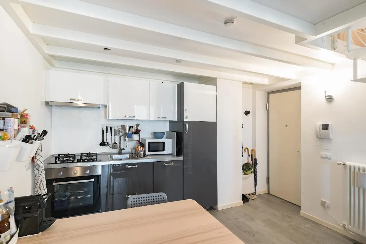 Ferienwohnung Pool - Relais Fasanella - By Host4U Toscolano-Maderno Apartment