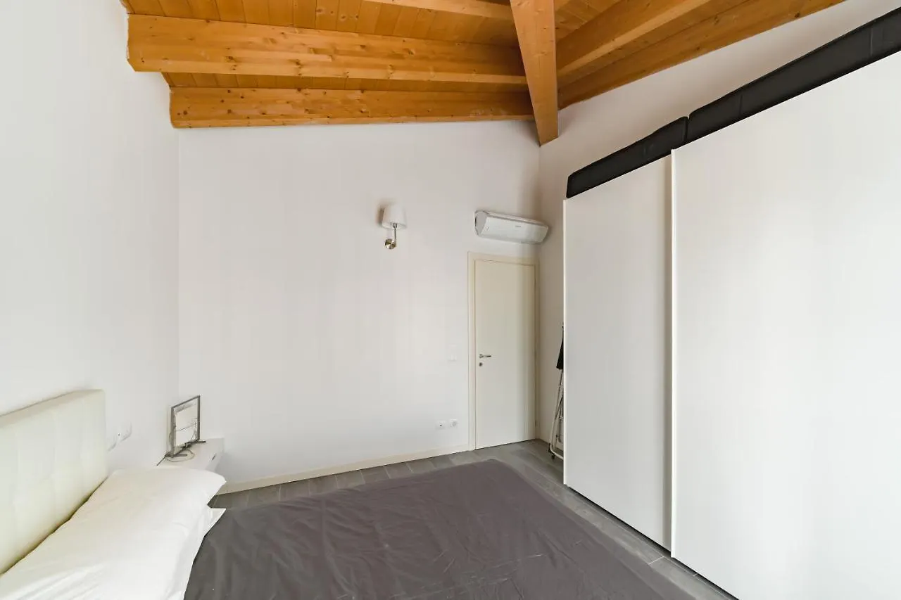 Ferienwohnung Pool - Relais Fasanella - By Host4U Toscolano-Maderno Apartment