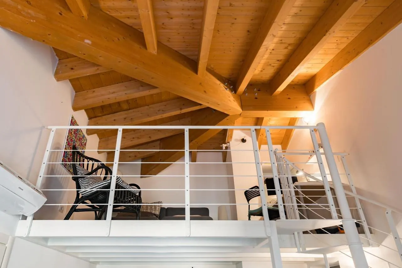 Ferienwohnung Pool - Relais Fasanella - By Host4U Toscolano-Maderno
