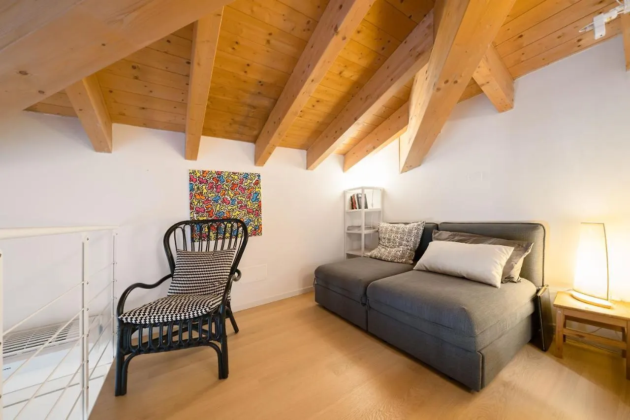 Apartment Ferienwohnung Pool - Relais Fasanella - By Host4U Toscolano-Maderno